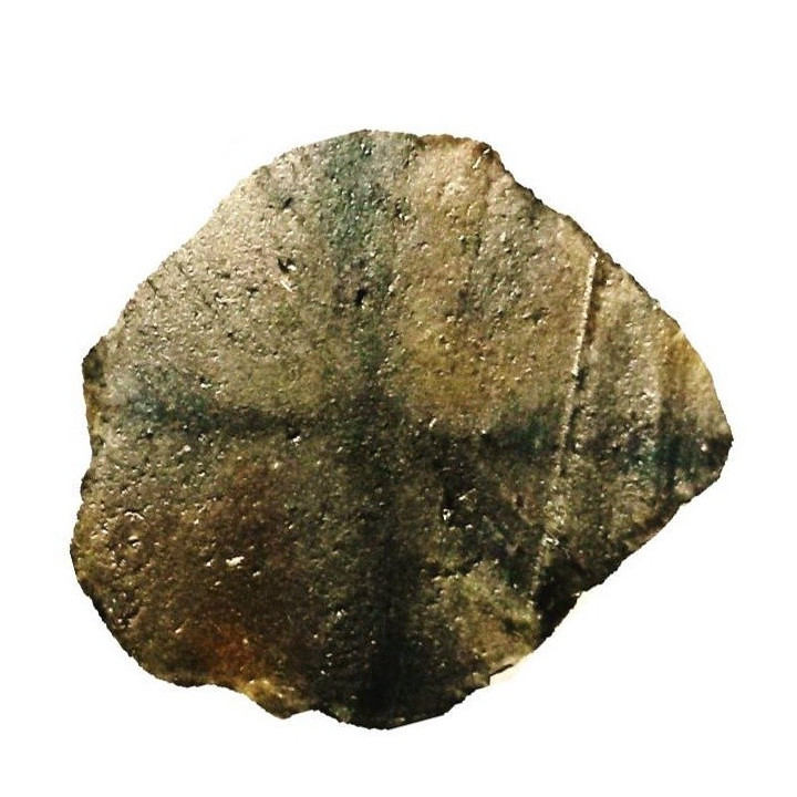 quiastolite – pierre de croix (brut)