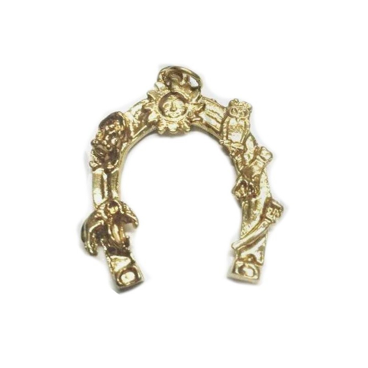 ferradura de los 6 poderes