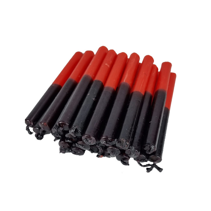 Bougies noires et rouges